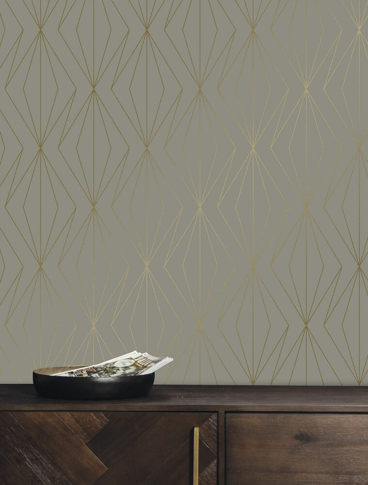 KEK Golden Lines wallpaper taupe/gold (2 sheets) MW-075 (Met Gratis Lijm)